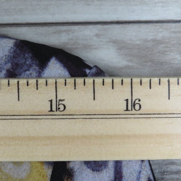 Simply Vera* Women's‎ Long Sleeve 1/4 Button Down Front Blouse Size Small Multi - Picture 5 of 7